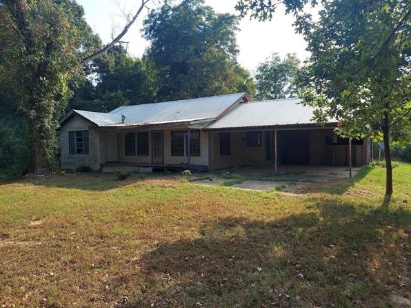 9498 Daniels Chapel Rd, De Kalb, TX 75559