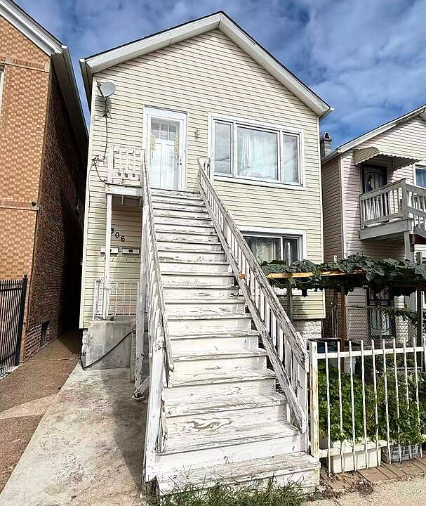 1st image of 306 W 30th St