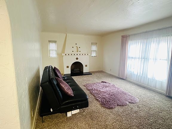 2nd image of 618 Cincinnati Ave
