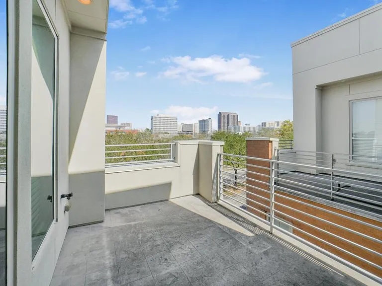 5425A Hidalgo St — Photo 27