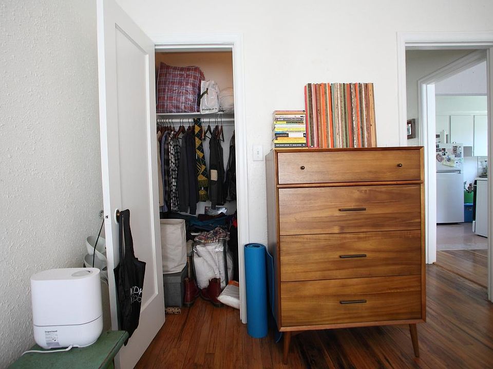 Bedroom Closet