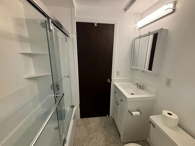 2483 E Blaine Ave #2 — Photo 4