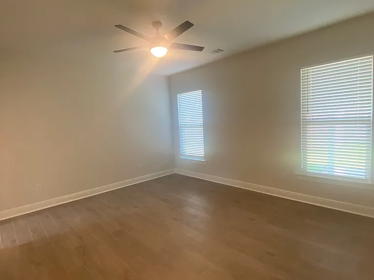 21200 Astoria Ln — Photo 21