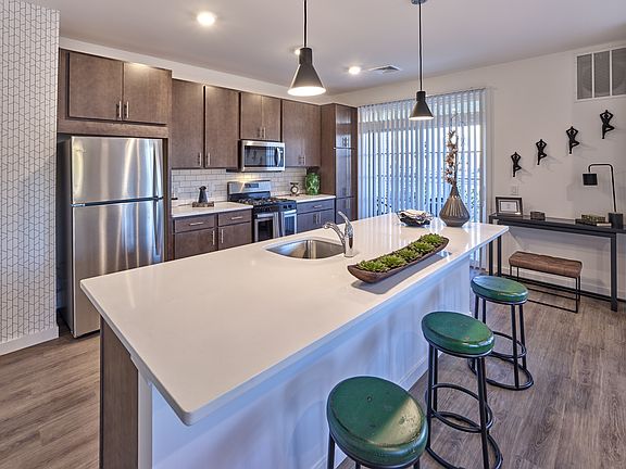2nd image of 2080 Westgate Dr #101