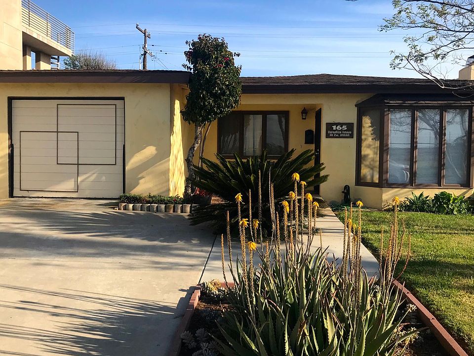 One block to the beach!