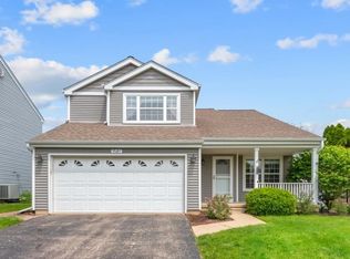 1581 Hunter Ct, Geneva, IL 60134