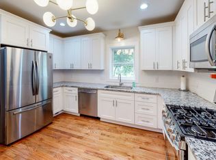625 N Gordon Cir, Hapeville, GA 30354