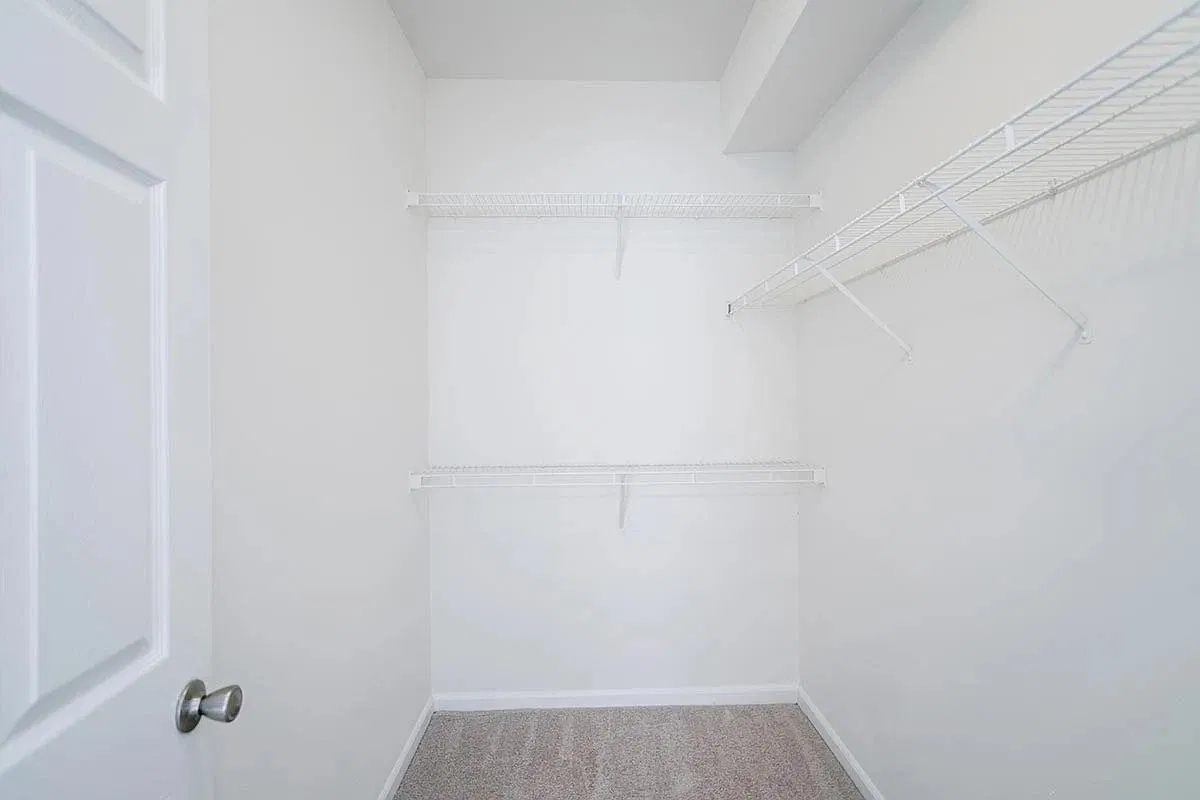 2 bed, 1123 sqft, $1,420 — Photo 3