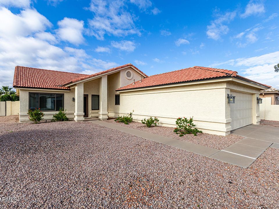 1st image of 23610 S CACTUS FLOWER Court
