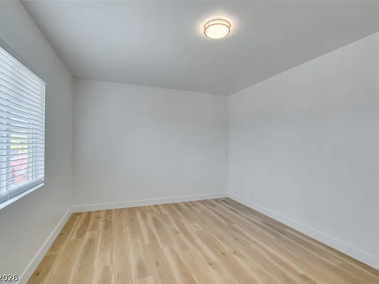 1116 S Casino Center Blvd #2 — Photo 28