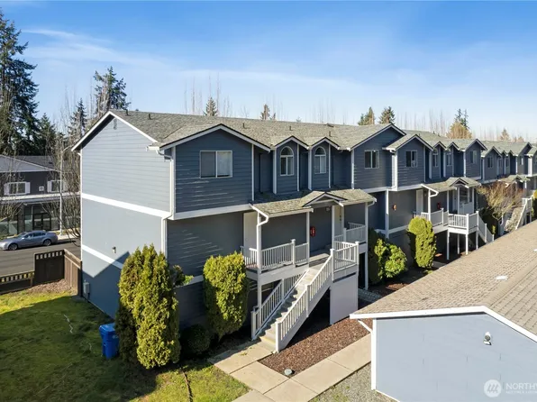 3939 10th Street SE #D6, Puyallup, WA 98374