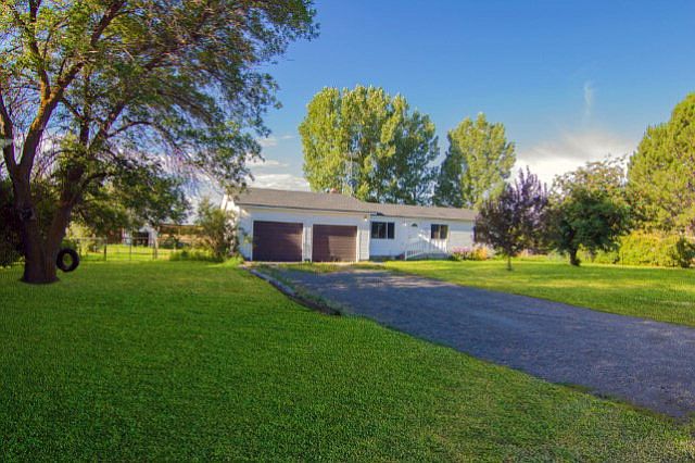 1st image of 1834 Teton View Dr