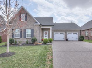 745 Pebble Creek Ln, Lebanon, TN 37090