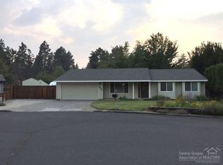 2403 NE Ravenwood Dr, Bend, OR 97701