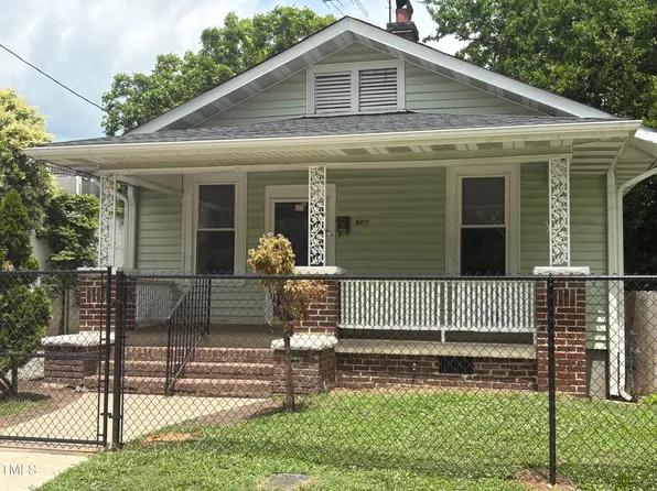 907 Holloway St, Durham, NC 27701