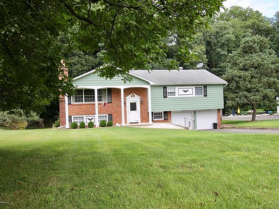 2nd image of 43 Lake Dr
