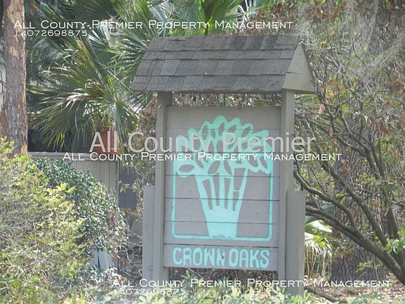 2nd image of 235 Crown Oaks Way