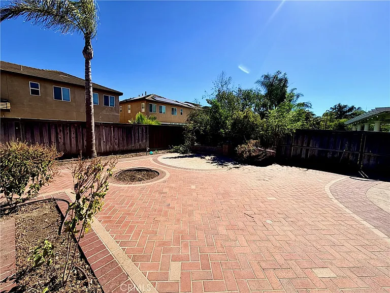 14141 Apple Grove Ct — Photo 31