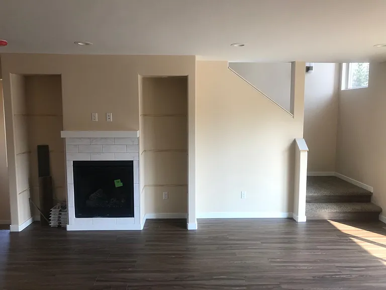 260 Friendly St — Photo 3
