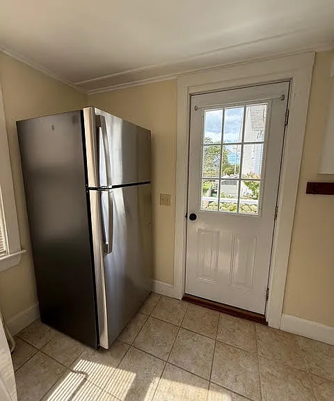 433 Preble St #2 — Photo 6