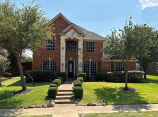 916 Ginger Trl, Desoto, TX 75115