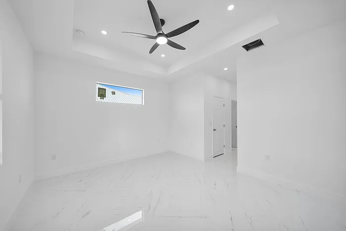 334 Ranch Ave — Photo 11