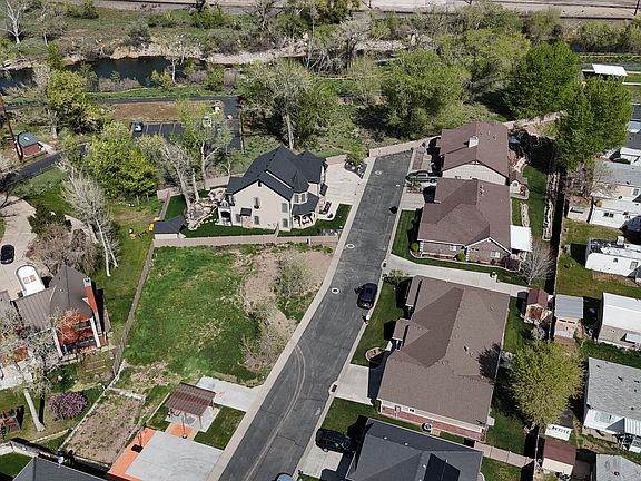 5th image of 4324 Riverwalk Dr