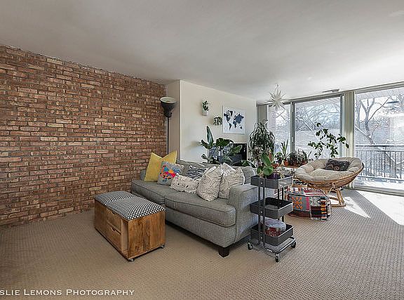 2nd image of 6010 Oakwood Dr APT 3L