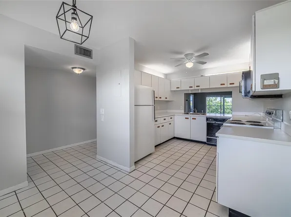 10315 NW 24th Place #407, Sunrise, FL 33322