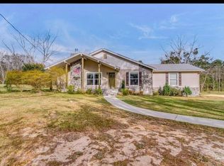 1020 Pinetop Ln, Cantonment, FL 32533