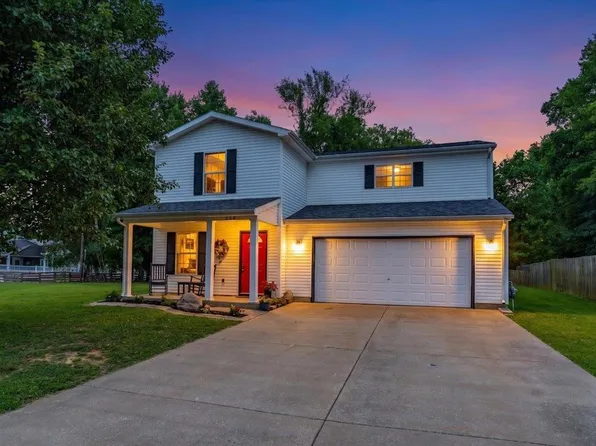 679 Canoe Creek Dr, Henderson, KY 42420
