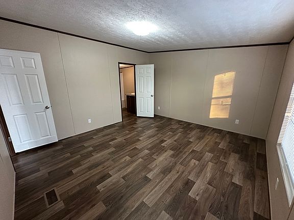 5th image of 13280 Harbor Dr