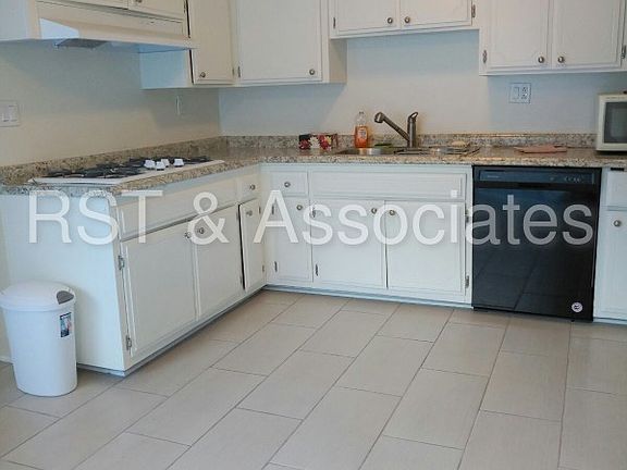 4th image of 1451 Franklin St APT 1