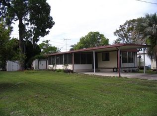 4840 Snug Harbor Rd, New Port Richey, FL 34652