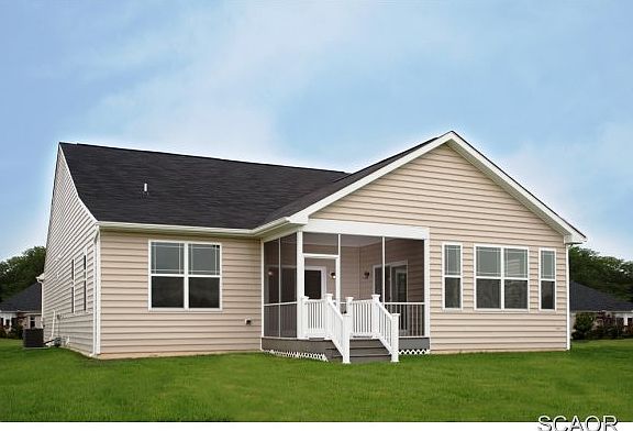2nd image of 16484 Greenspring Ave