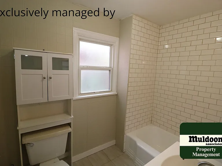 806 E Abriendo Ave — Photo 5