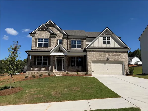1096 Hawkins Creek Dr, Jefferson, GA 30549