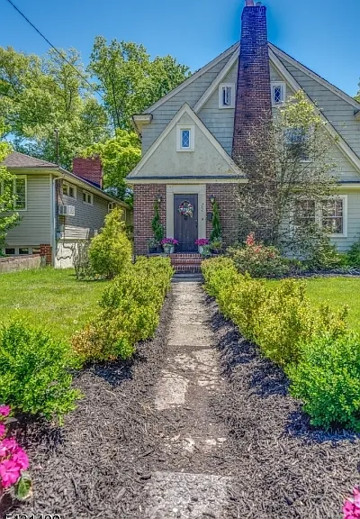 366 Gregory Ave — Photo 29
