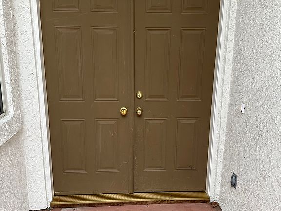 4th image of 79120 Kristen Ct