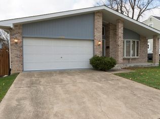 4128 Highland Ave, Downers Grove, IL 60515