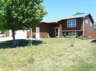 212 N Chris St, Worthing, SD 57077