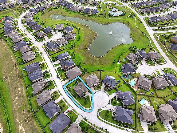4th image of 3715 Walker Falls Ln