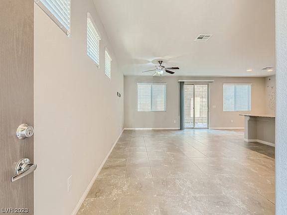 4th image of 6637 Seahorse Reef St