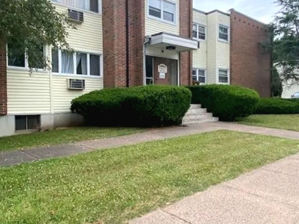 1st image of 20 Thompson Road #A
