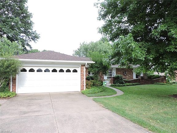 2nd image of 128 Nolan Cir