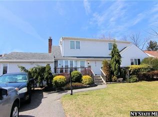 1070 Douglas Ave, Wantagh, NY 11793