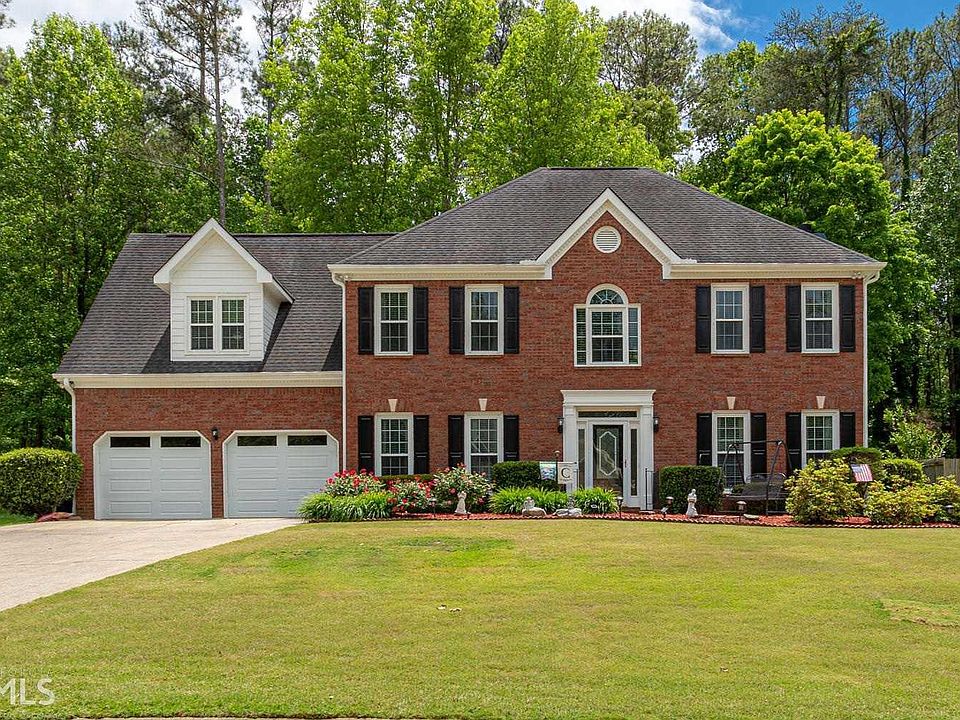 1st image of 2370 Netherstone Dr NE