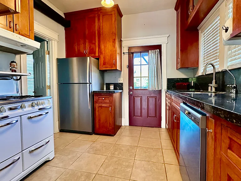 549 E Julian St #549 — Photo 27