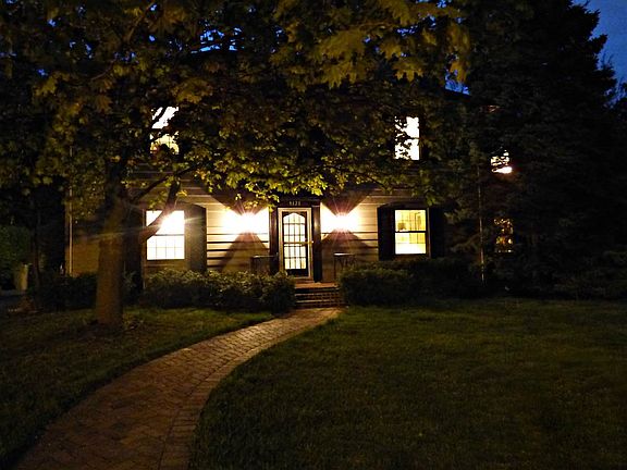 2nd image of 1131 E Eckman St
