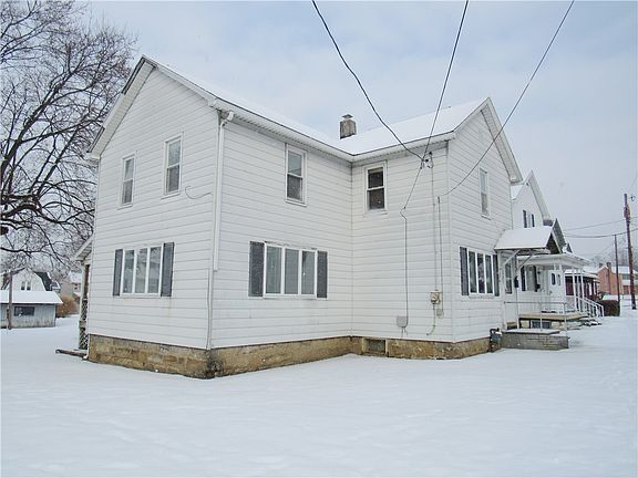 3rd image of 203 E Elm St
